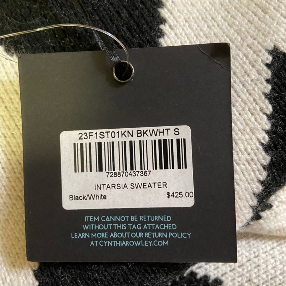 Cynthia Rowley Black and Cream Chevron Crewneck Sweater - Picture 5 of 6